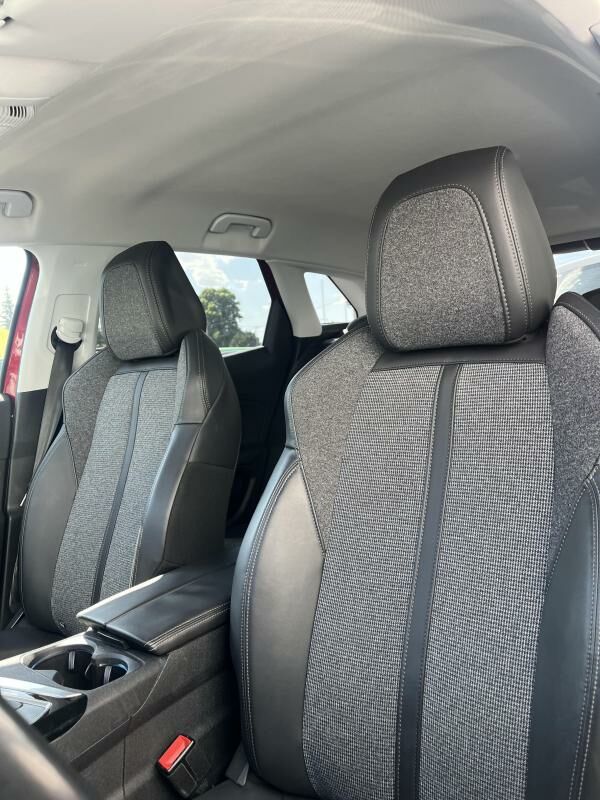  3008  3  à vendre