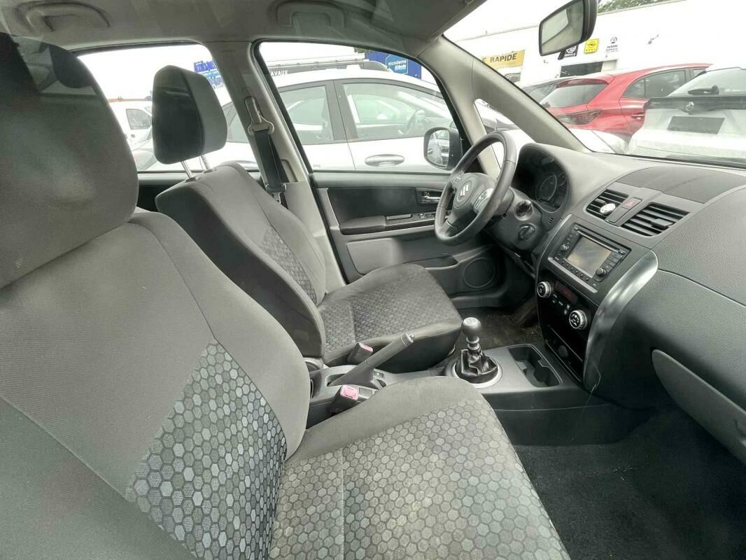  SX4  2  à vendre