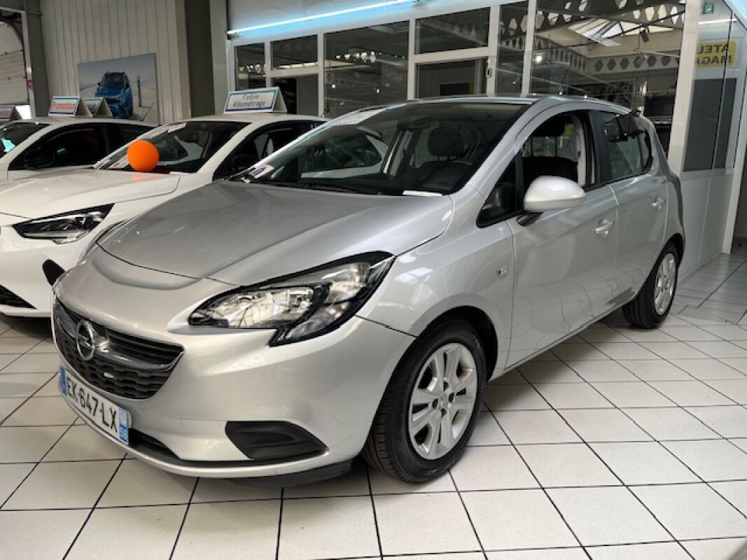  Corsa  0  à vendre