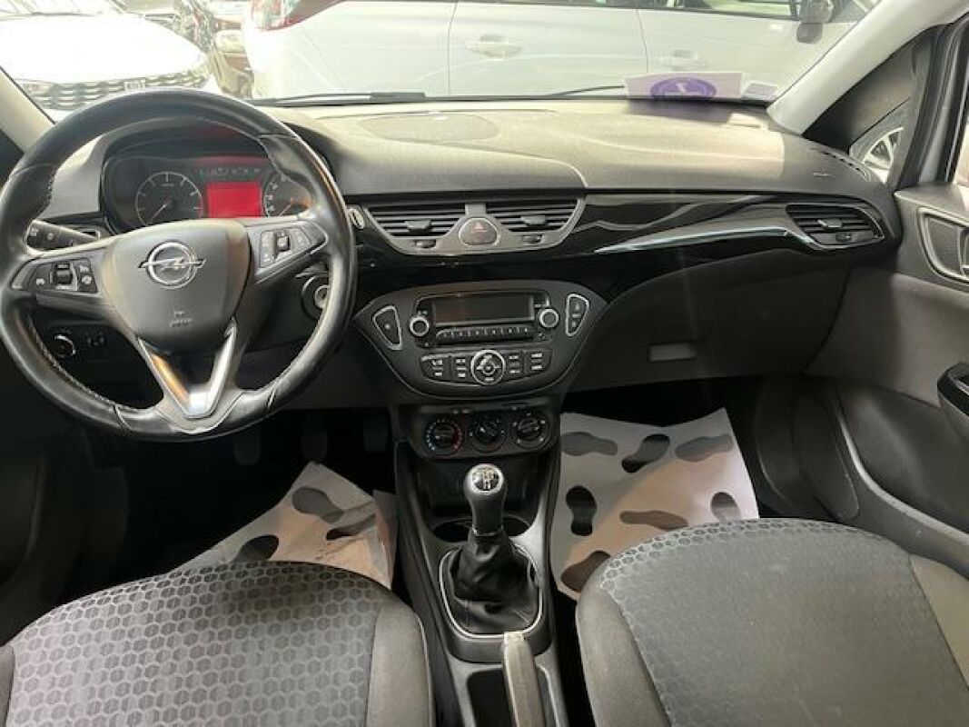  Corsa  2  à vendre