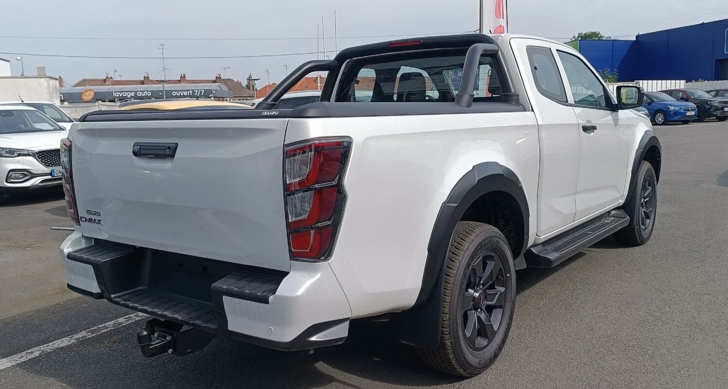  D-max  4  à vendre