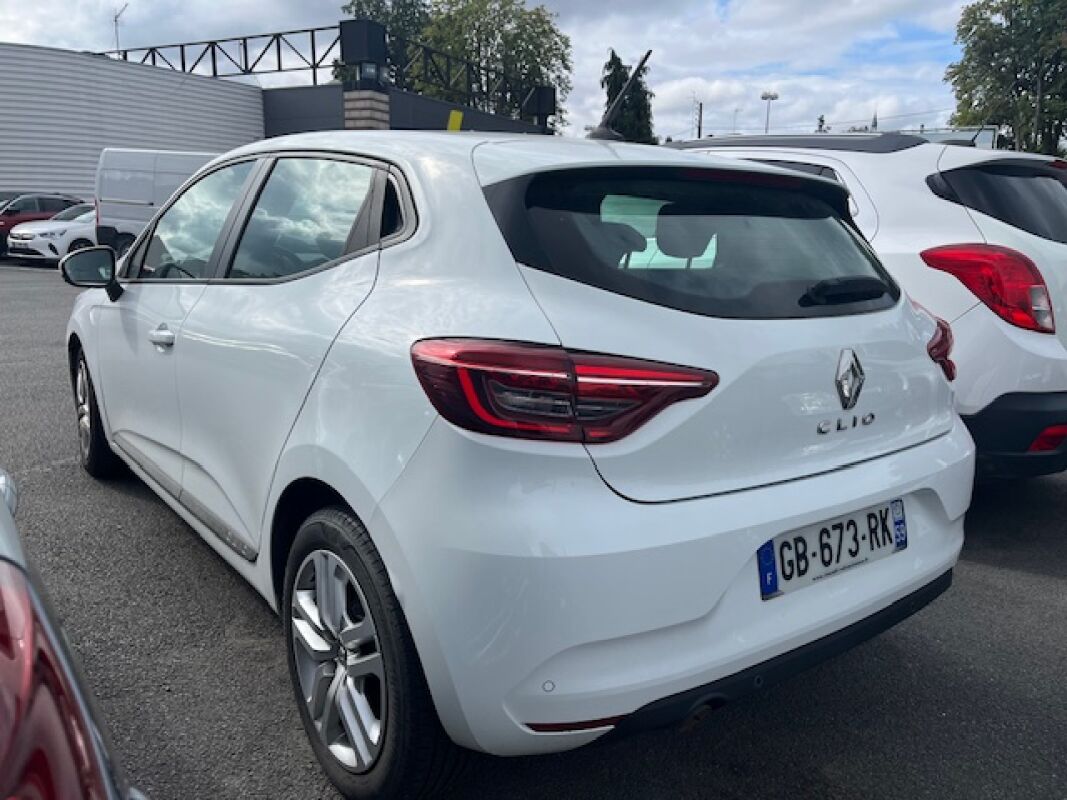  Clio  1  à vendre