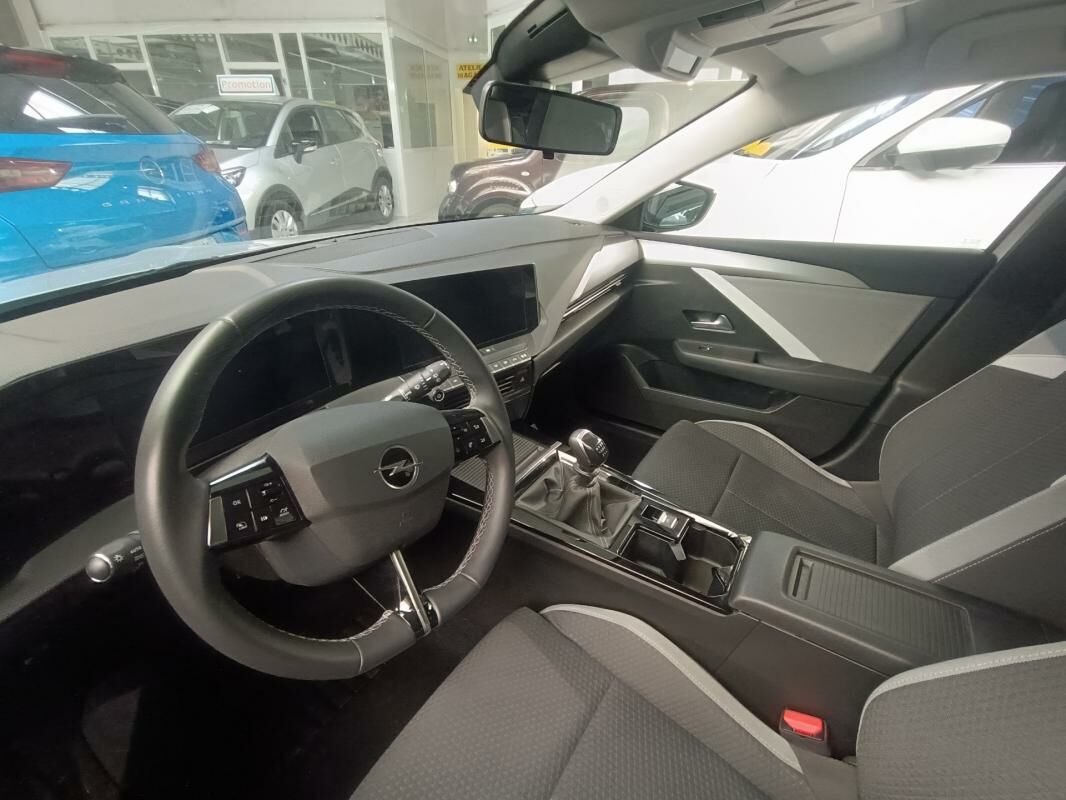 Astra  3  à vendre
