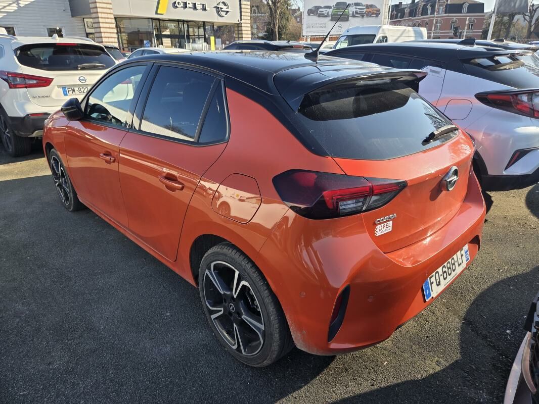 Corsa  1  à vendre