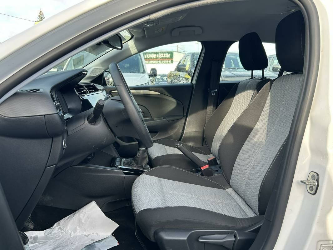 Corsa  5  à vendre
