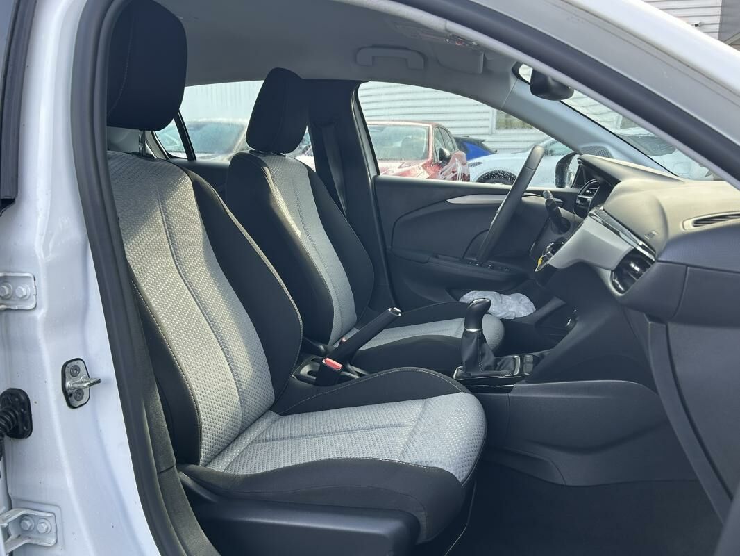 Corsa  8  à vendre