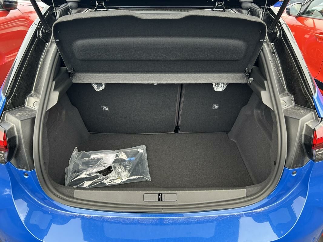 Corsa  8  à vendre